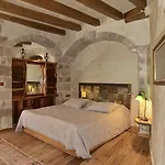 Seki Cave Hotel 3*
