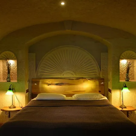 Seki Cave Hotel, Wake Up To Hot Air Balloons 3* גורמה