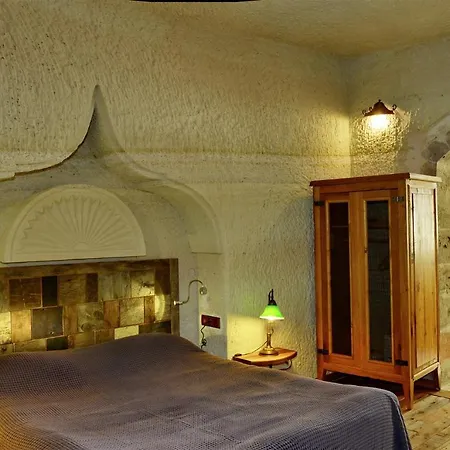 Seki Cave Szálloda 3*