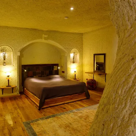 מלון Seki Cave Hotel, Wake Up To Hot Air Balloons גורמה