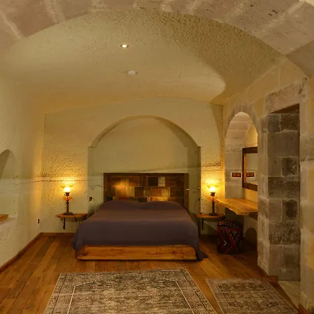 Seki Cave Hotel, Wake Up To Hot Air Balloons Göreme