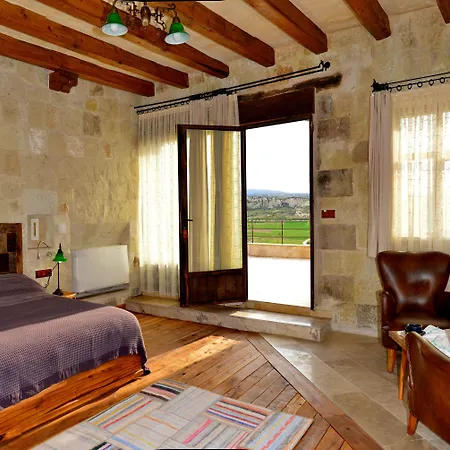 Szálloda Seki Cave Hotel, Wake Up To Hot Air Balloons