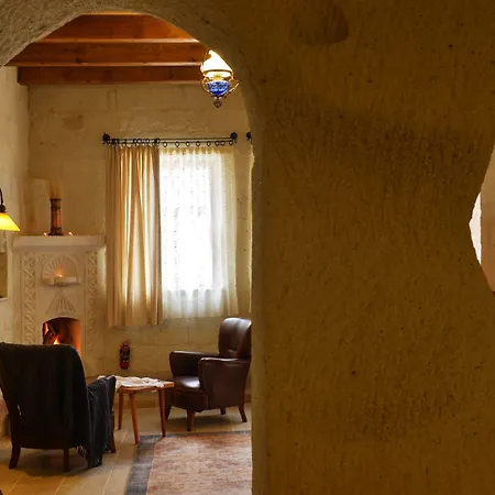 Szálloda Seki Cave Hotel, Wake Up To Hot Air Balloons 3*