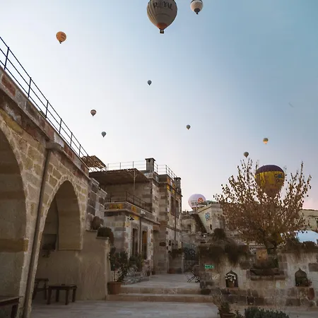 Seki Cave Hotel, Wake Up To Hot Air Balloons Hotel Goreme